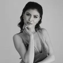 Psk. Sibel Kaletaş — Psikoloji, İzmir. Portre fotoğrafı.