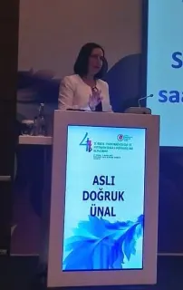 Prof. Dr. Aslı Doğruk Ünal profilinde yer alan galeri fotoğrafı.