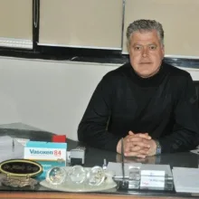 Uzm. Dr. Münir Tıraş — Kardiyoloji, Serik, Antalya. Portre fotoğrafı.