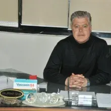 Uzm. Dr. Münir Tıraş — Kardiyoloji, Serik, Antalya. Portre fotoğrafı.