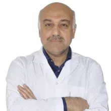 Uzm. Dr. Mehmet Karabiber — Fiziksel Tıp Ve Rehabilitasyon, Adıyaman. Portre fotoğrafı.