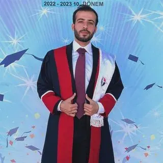 Dt. Halit Talha Boğaakça — Diş Hekimi, Şahinbey, Gaziantep. Portre fotoğrafı.