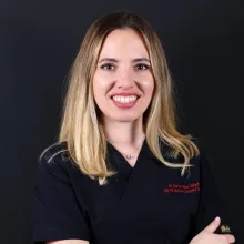 Dr. Dt. Merve Tekçe Güngör — İstanbul. Portre fotoğrafı.