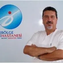 Op. Dr. Giray Güneyli — Göz Hastalıkları, İstanbul. Portre fotoğrafı.
