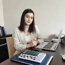 Psk. R.Sima Yılmaz — Psikoloji, İstanbul. Portre fotoğrafı.