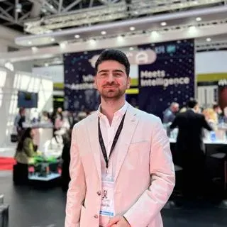 Uzm. Dr. Baran Abul — Dermatoloji, Tekirdağ. Portre fotoğrafı.