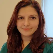 Op. Dr. Berrak Beyoğlu Oruç — İstanbul. Portre fotoğrafı.