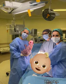 Op. Dr. Yasemin Ağralı profilinde yer alan galeri fotoğrafı.