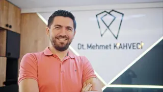Dt. Mehmet Kahveci profilinde yer alan galeri fotoğrafı.