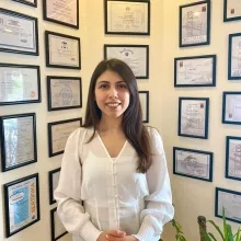 Uzm. Psk. Dan. Yasemin Altıntaş — İstanbul. Portre fotoğrafı.