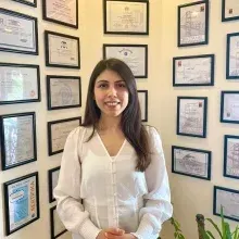 Uzm. Psk. Dan. Yasemin Altıntaş — İstanbul. Portre fotoğrafı.
