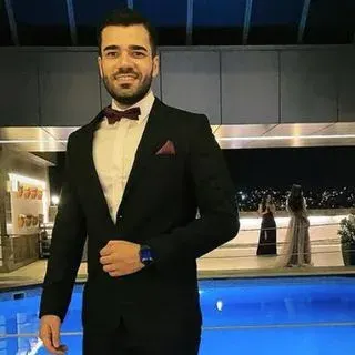 Dt. İbrahim Khaleel — Diş Hekimi, Ankara. Portre fotoğrafı.