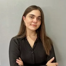 Psk. Şeyma Mavi — Psikoloji. Portre fotoğrafı.
