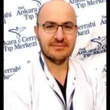Uzm. Dr. Ümit Sarp — Ankara. Portre fotoğrafı.