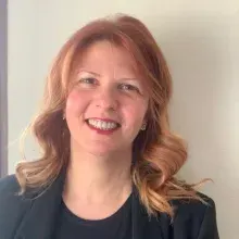 Prof. Dr. A.Pınar Vural — Çocuk ve Ergen Psikiyatrisi. Portre fotoğrafı.