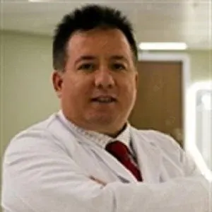 Op. Dr. Selçuk Gözcü profilinde yer alan galeri fotoğrafı.