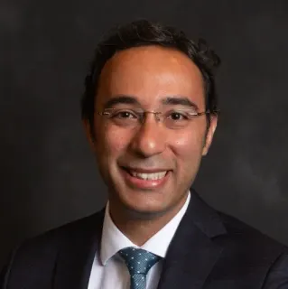 Prof. Dr. Cüneyt Özmen profilinde yer alan galeri fotoğrafı.