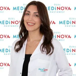 Op. Dr. Dilara Can — Kadın Hastalıkları Ve Doğum, Aydın. Portre fotoğrafı.