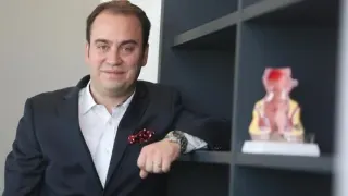 Op. Dr. Mert Atak profilinde yer alan galeri fotoğrafı.