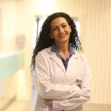 Prof. Dr. Sermin Kesebir — Psikiyatri, Ümraniye, İstanbul. Portre fotoğrafı.