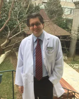 Uzm. Dr. Seyfi Memetali profilinde yer alan galeri fotoğrafı.