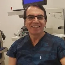 Op. Dr. İlhan Eğilmez — Kulak Burun Boğaz, İstanbul. Portre fotoğrafı.