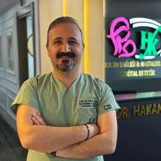 Op. Dr. Hakan Kusen — Kadın Hastalıkları Ve Doğum, Diyarbakır. Portre fotoğrafı.