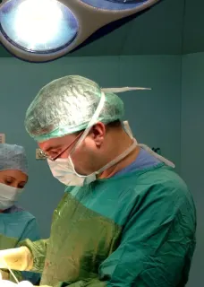Op. Dr. Cem Erdurak profilinde yer alan galeri fotoğrafı.