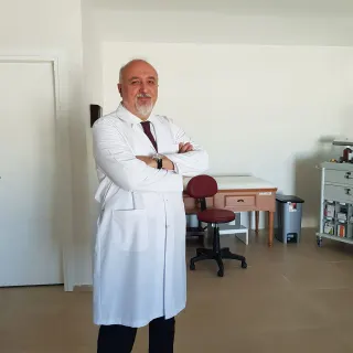 Prof. Dr. Savaş Sipahi profilinde yer alan galeri fotoğrafı.