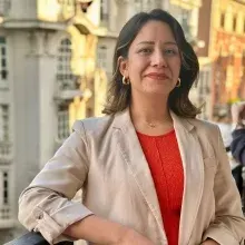 Kl. Psk. Merve Erkan — Psikoloji, Manisa. Portre fotoğrafı.