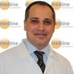 Prof. Dr. Vedat Nisanoğlu — Kalp Ve Damar Cerrahisi, Adana. Portre fotoğrafı.
