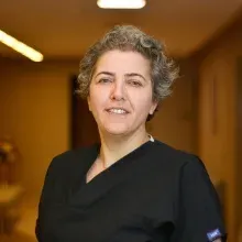 Op. Dr. Kübra Irmak — Kadın Hastalıkları Ve Doğum, Esenyurt, İstanbul. Portre fotoğrafı.