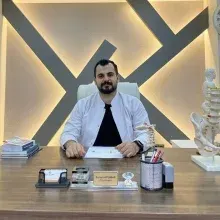 Fzt. Ferhat Altundağ — Fizyoterapi Ve Rehabilitasyon. Portre fotoğrafı.