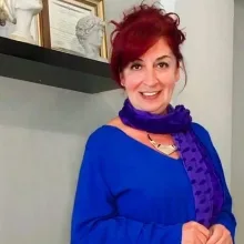 Uzm. Psk. Meline Karul — Psikoloji, İstanbul. Portre fotoğrafı.