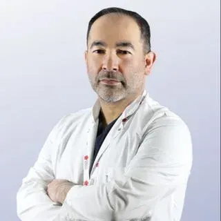 Uzm. Dr. Kürşat Özer — Çocuk Sağlığı Ve Hastalıkları, Ümraniye, İstanbul. Portre fotoğrafı.