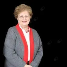 Prof. Dr. Fatma Tümay Sözen — Çankaya, Ankara. Portre fotoğrafı.