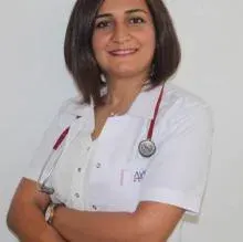 Uzm. Dr. Mehtap Fırat Ata — Çocuk Sağlığı Ve Hastalıkları, Seyhan, Adana. Portre fotoğrafı.