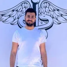 Dkt. Samet Akkaya — Dil ve Konuşma Terapisi, Kayseri. Portre fotoğrafı.