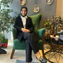 Uzm. Dr. Nilüfer Subaşı Tekintaş — Psikiyatri, İstanbul. Portre fotoğrafı.