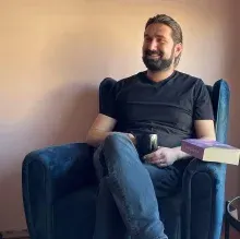 Uzm. Dr. Aruz Bozkurt — Psikiyatri, Çankaya, Ankara. Portre fotoğrafı.
