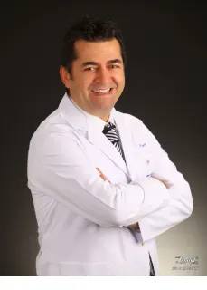 Op. Dr. Özden Avcı profilinde yer alan galeri fotoğrafı.