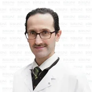 Uzm. Dr. Fatih Tufan — Küçükçekmece, İstanbul. Portre fotoğrafı.