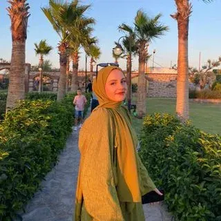 Dyt. Sidre Durmaz — Diyetisyen. Portre fotoğrafı.