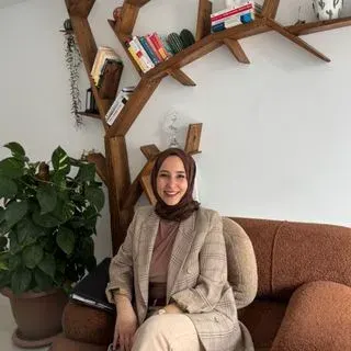 Kl. Psk. Tuğba Açıkgöz — Odunpazarı, Eskişehir. Portre fotoğrafı.