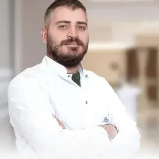 Op. Dr. Halil İbrahim Gümüş — Ortopedi Ve Travmatoloji, Karabük. Portre fotoğrafı.