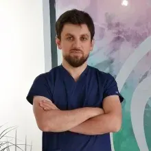 Uzm. Dr. Erman Şenel — Kocaeli. Portre fotoğrafı.