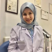 Dyt. Şeydanur Özpınar — Diyetisyen. Portre fotoğrafı.