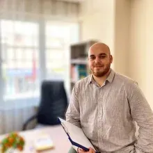 Psk. Dan. Gürbüz Kocakaya — Psikolojik Danışma ve Rehberlik, Aydın. Portre fotoğrafı.