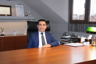 Uzm. Dr. Veli Kurt profilinde yer alan galeri fotoğrafı.