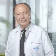 Doç. Dr. Orhan Gelişen — Kadın Hastalıkları Ve Doğum, Ankara. Portre fotoğrafı.